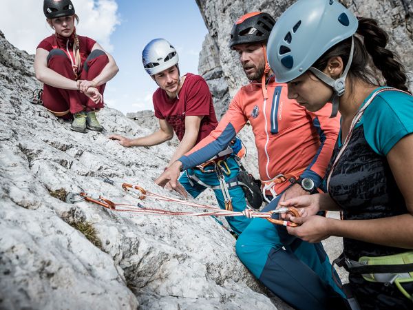 Kletter-Kurse, Alpines Klettern für Anfänger, Bergführer Schladming